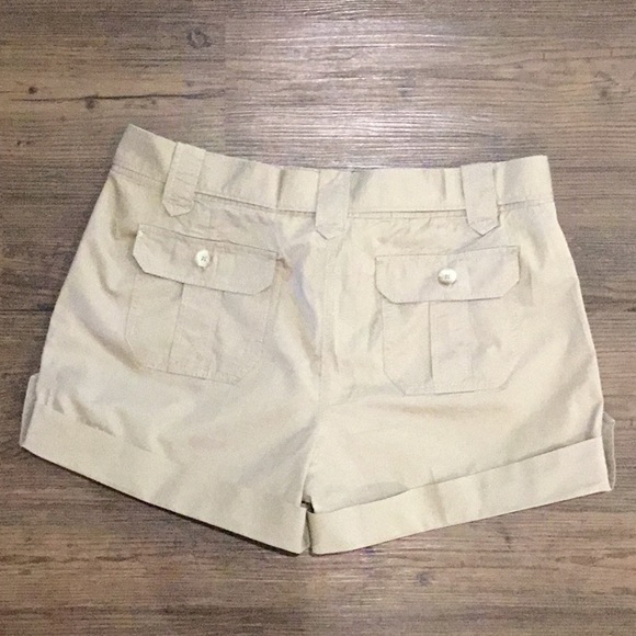 🎉HOST PICK 🎉Michael Kors khaki shorts - Picture 3 of 4